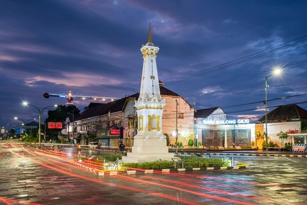 Wisata Dekat Stasiun yang Mudah Dijangkau Tanpa Kendaraan Pribadi
